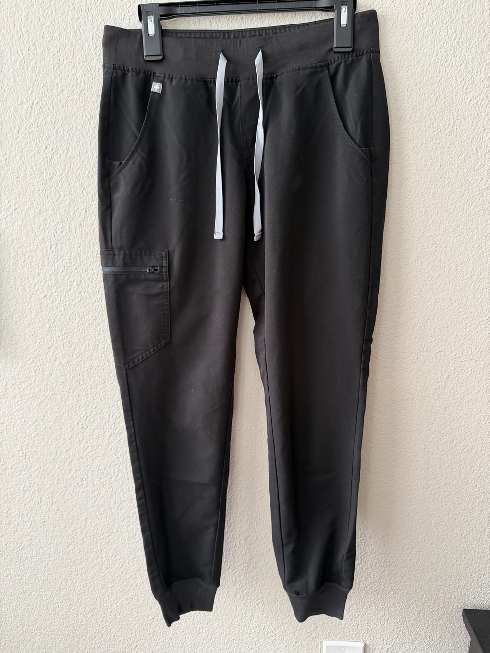 FIGS Technical Collection Zamora Joggers- Black